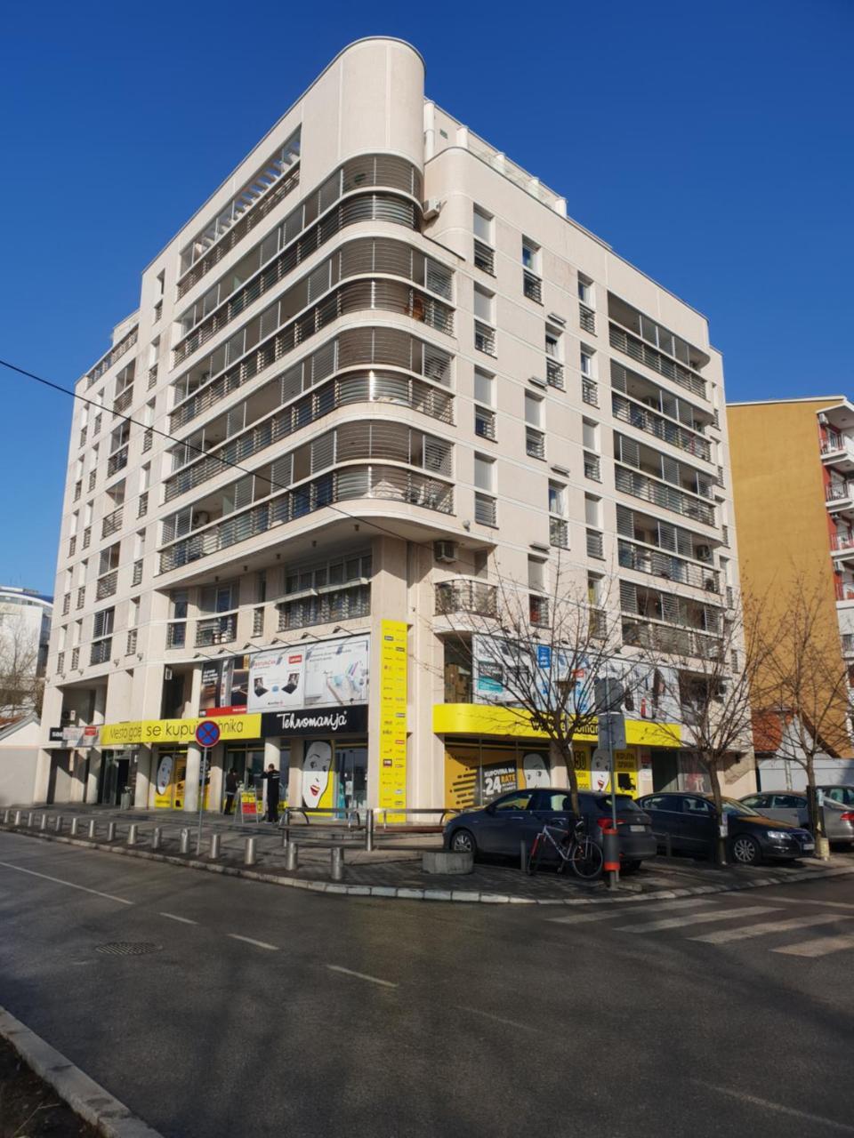 Apartman Kej Free Parking Kraljevo Esterno foto